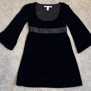 Diane vonFurstenberg short black velvet dress